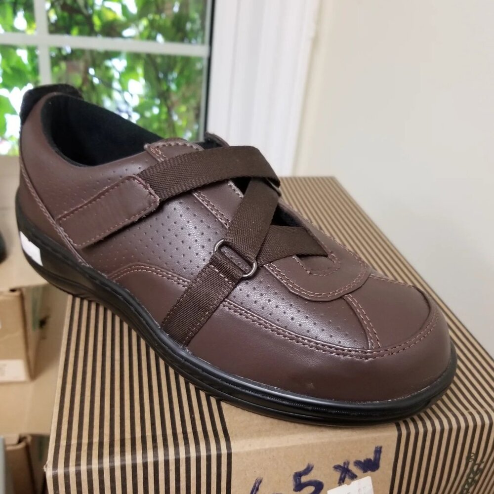 NEW Orthofeet Alexandria Shoe